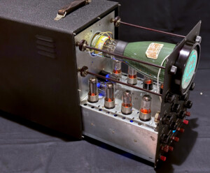 <a href="https://oscilloclock.com/archives/8801" target="_blank">Kikusui MC-120 Oscilloclock</a>